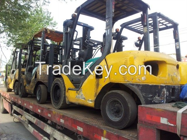 Used Komatsu Forklift FD30T-16