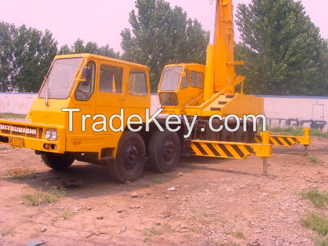 Used Japan Kato 35T Truck Crane