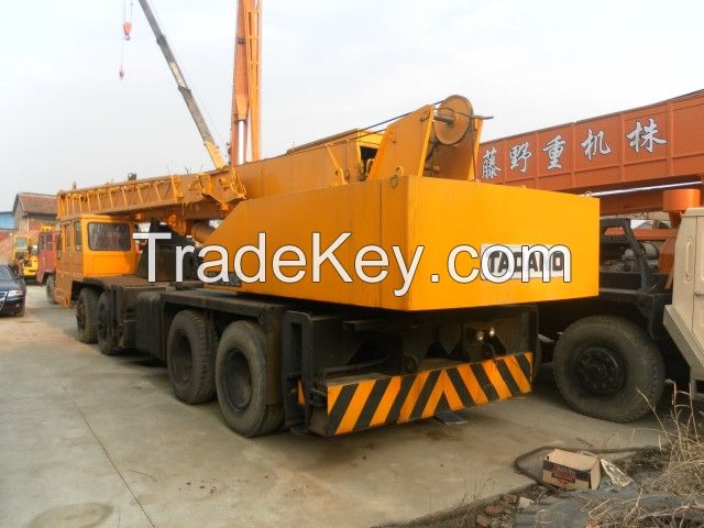 Used Japanese Tadano 30 Ton TL300E Mobile Crane