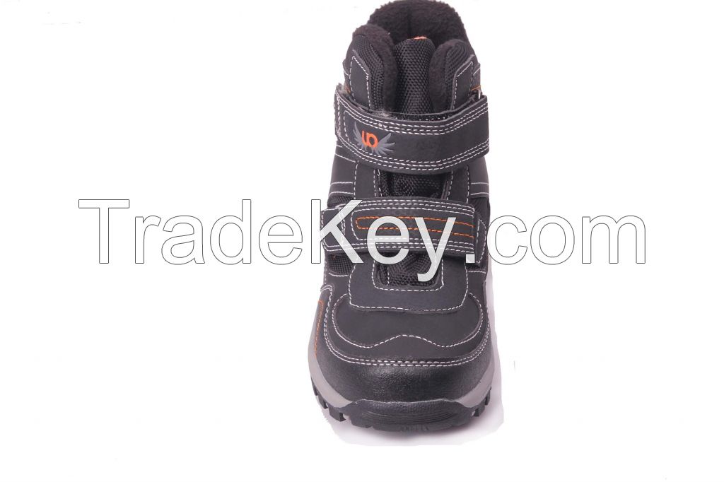 2014 fashion kids stock hiking shoes