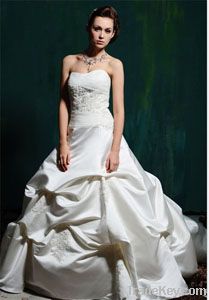 Ball Gown Sweetheart Court Train Pick-ups Wedding Dress