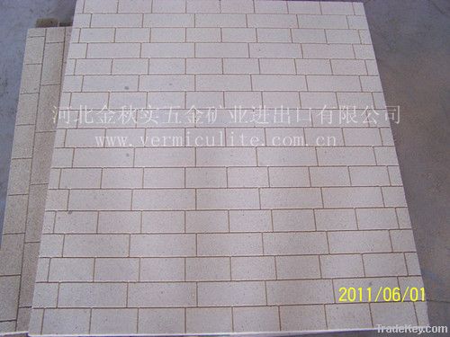 Vermiculite board