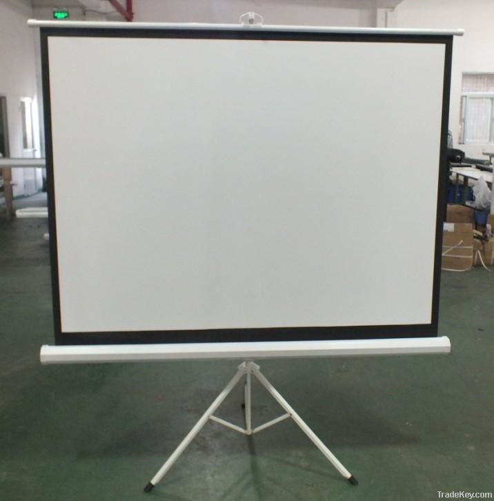 Tripod projection screen for home cinema
