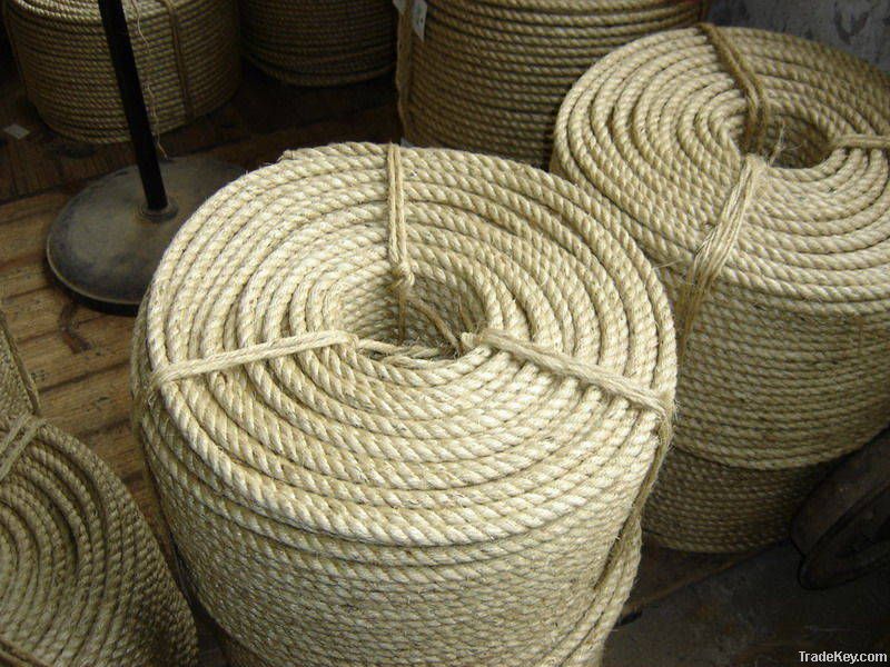 Natural sisal rope coil