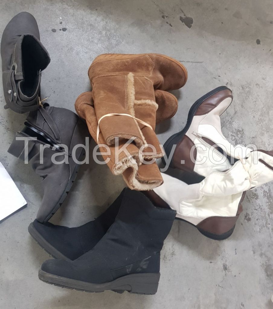 Winter boots/shoes wholesale for sale.