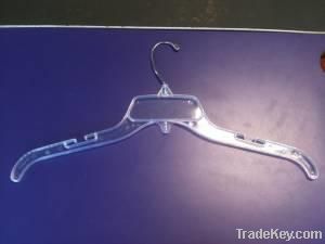 Used Plastic Clothes Hangers