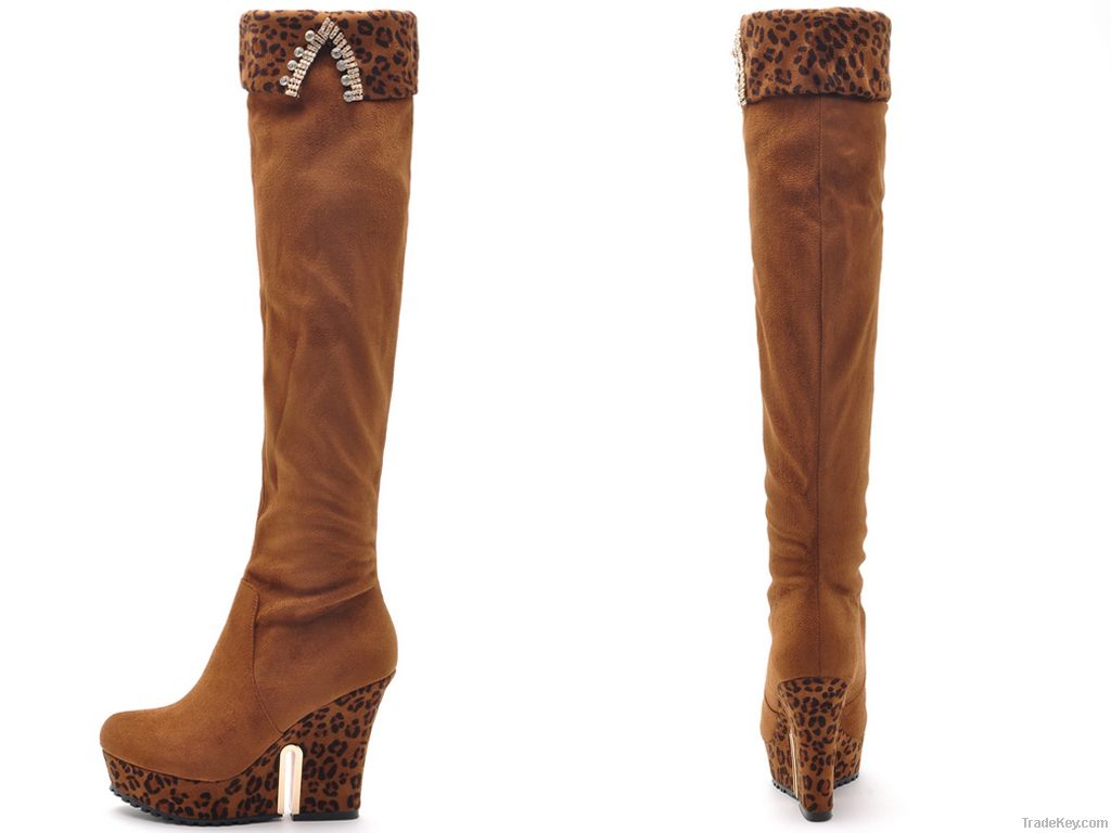 MOOLECOLE Women's Fashion Leopard Knee-High Boots