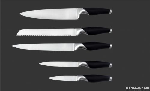 kitchen knives