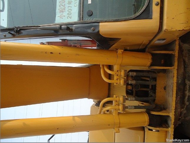 Used crawler excavator Komatsu PC200