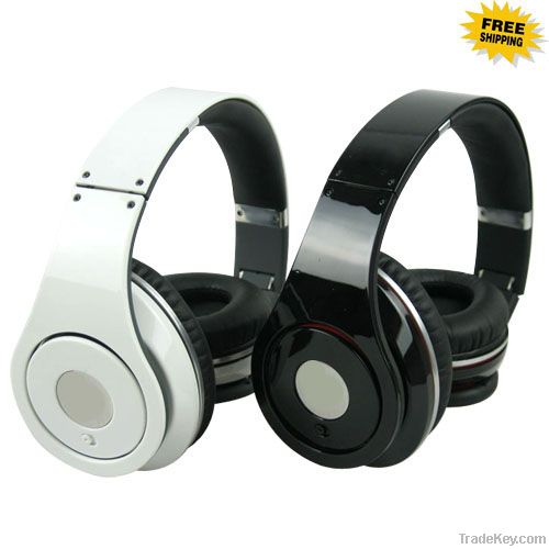 High-quality DJ stereo headphones with super sound output