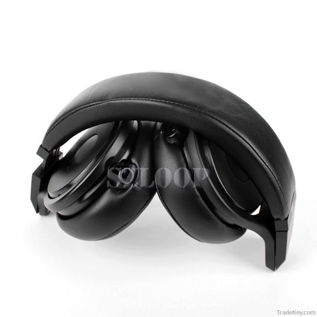 2012 fashion new design high professional detox pro headphone