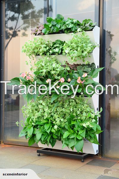 Outdoor/Indoor Self Watering Vertical garden 