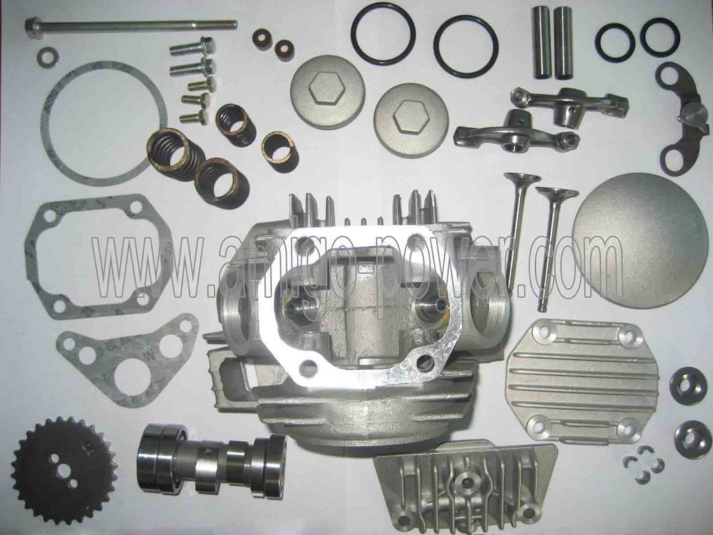 Motorcycle Cylinder Head C100