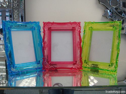 Beautiful hot selling plastic photo frame