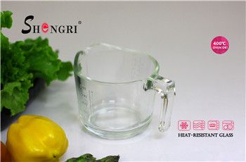 pyrex glass measuring jug