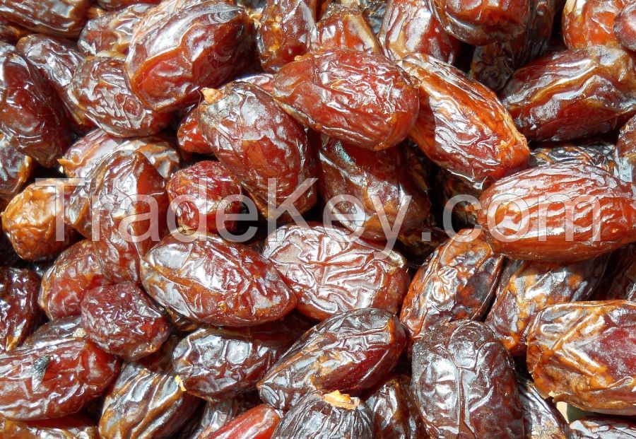 Fresh Organic Dates 