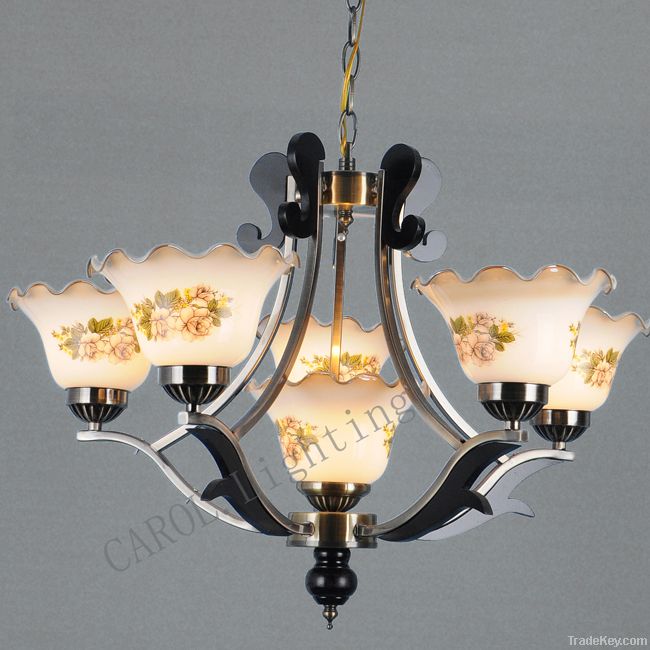Traditional glass chandelier lamp