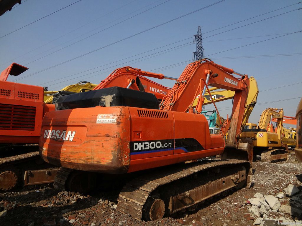 used excavator, doosan dh300lc-7 for sell