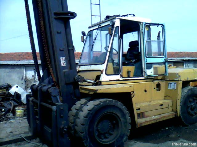 Good working condition of the original used Komatsu forklift is sellin