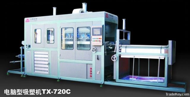 Computerized Vacuum Forming Machine