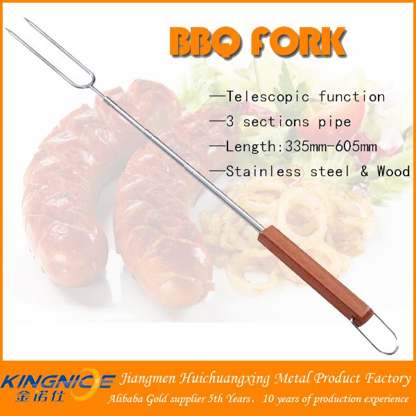 Fashion square wood handle telescopic barbecue fork