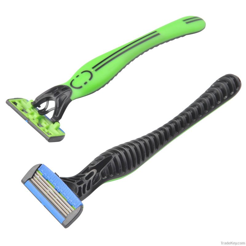 Disposable razor