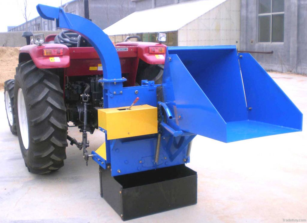 WC-8 tractor mounted PTO wood chipper shredder
