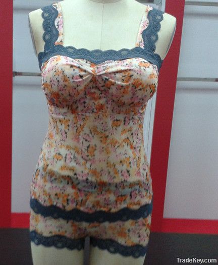mesh silky corset with flower pattern