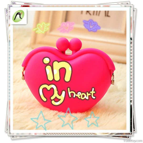 Cute heart-shaped silicone coin purse