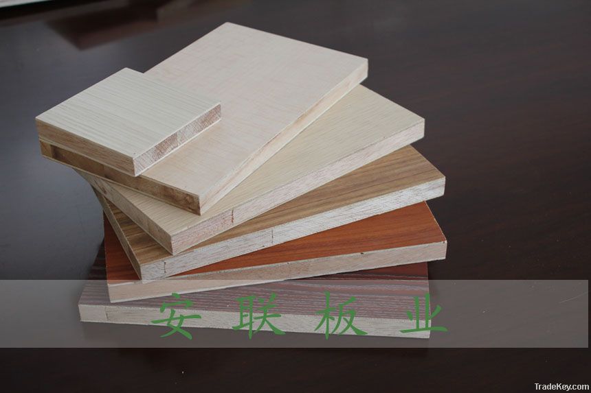 Melamine paper faced board