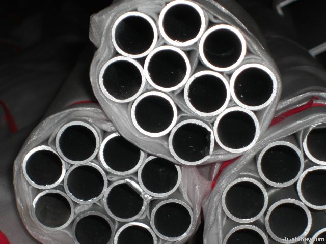 aluminum pipes