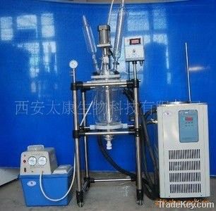 Double Walled / Jacketed Glass Reactor with Heating and Vacuum pump