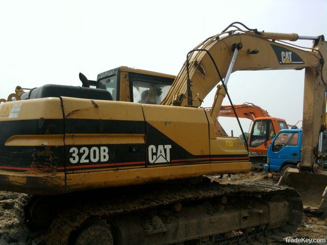 CAT320B Excavator