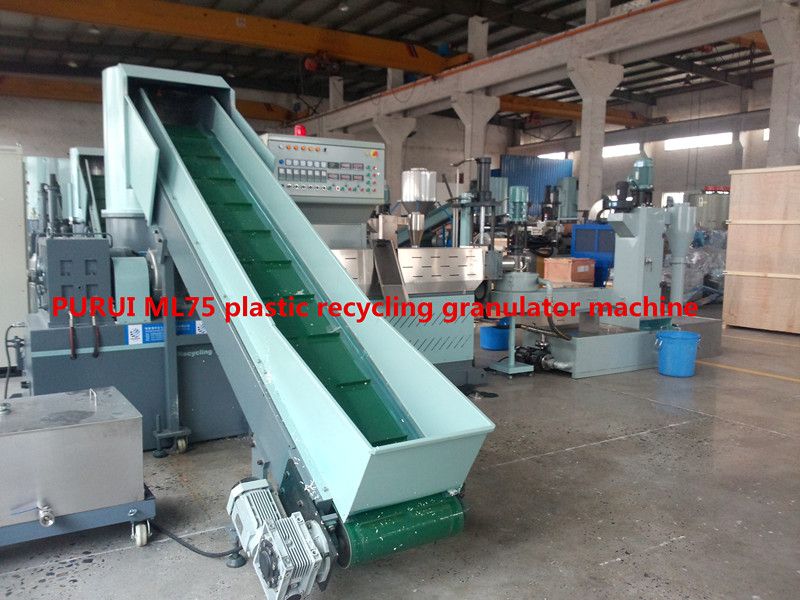 Plastic granulation unit for recycling PP woven bag PE film