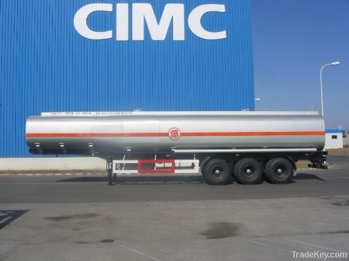 Fuel tanker semi-trailer