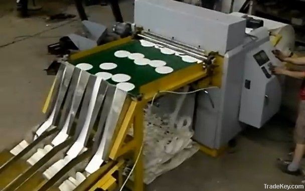 Automatic waste clearing and counting die cutting machine