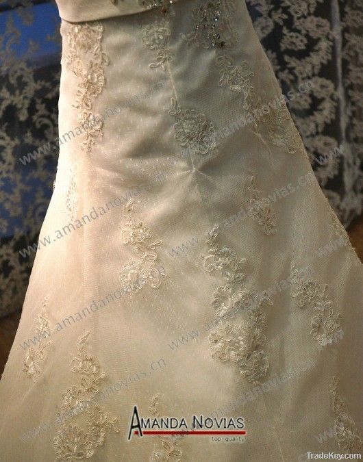 Luxurious French Lace A-line Elegan Wedding Dress New Designer