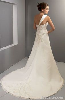 High Quality A-line One-shoulder Court Train Satin Lace