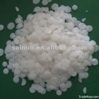 Flake polyethylene wax for hot melt adhesive