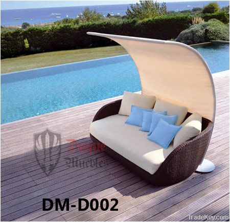 outdoor rattan furniture