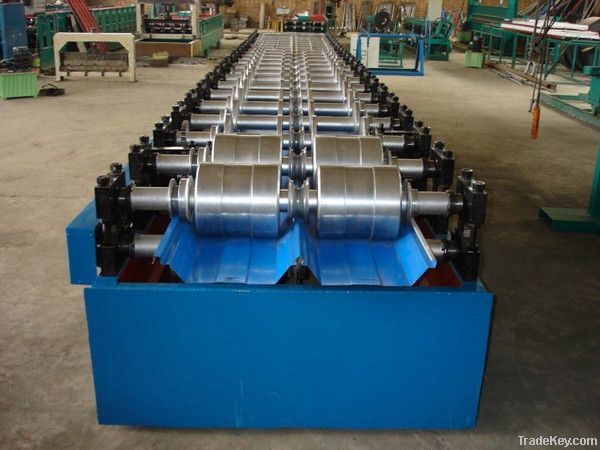container board roll forming machine