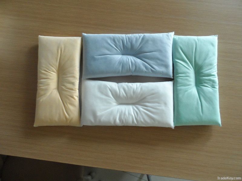 liquid oil absorbent pillow