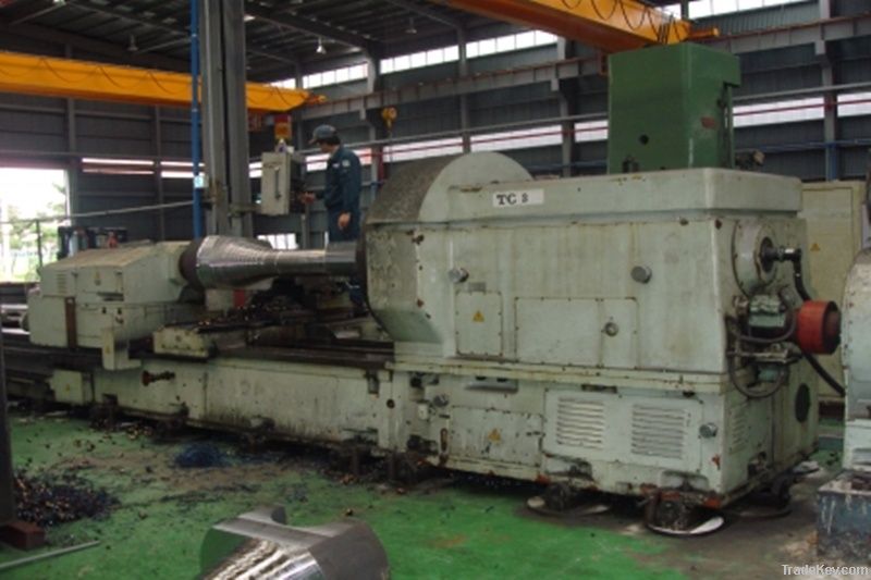 Horizontal lathe Kramatorsk 1A660