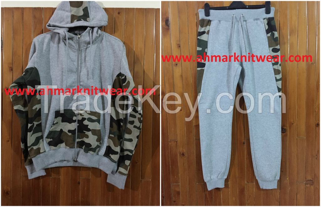 Men Camouflage Style Fleece Suit