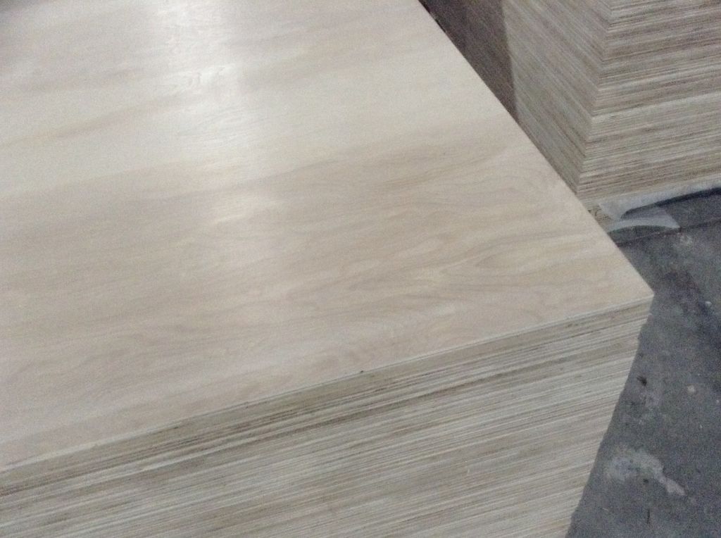Nature Birch Plywood (CARB P2)