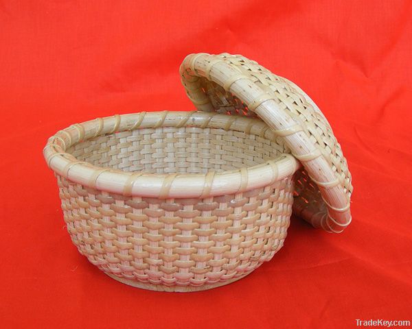 weaving rattan basket with lid