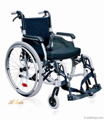 manual durable folding wheelchair made in china