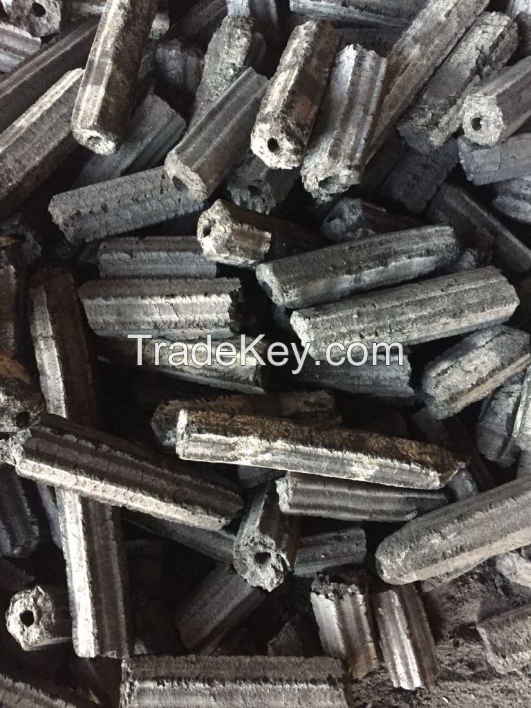 100% NATURAL LOW ASH SAWDUST BRIQUETTES CHARCOAL FOR EXPORT