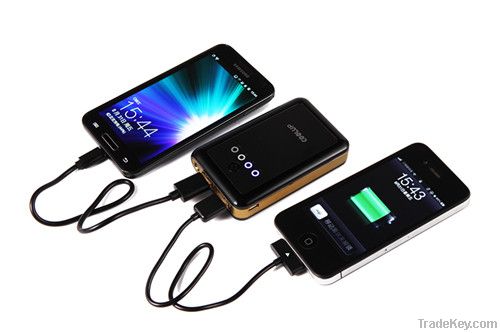 7800mAh 2 USB Outputs Power Bank + LED Torch power