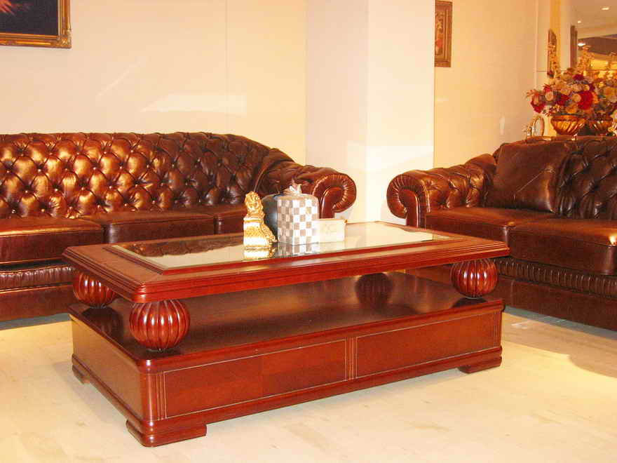 offer chesfield leather sofa +  coffee table